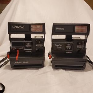 SET OF 2 Polaroid One Step Flash 600 & Red Stripe